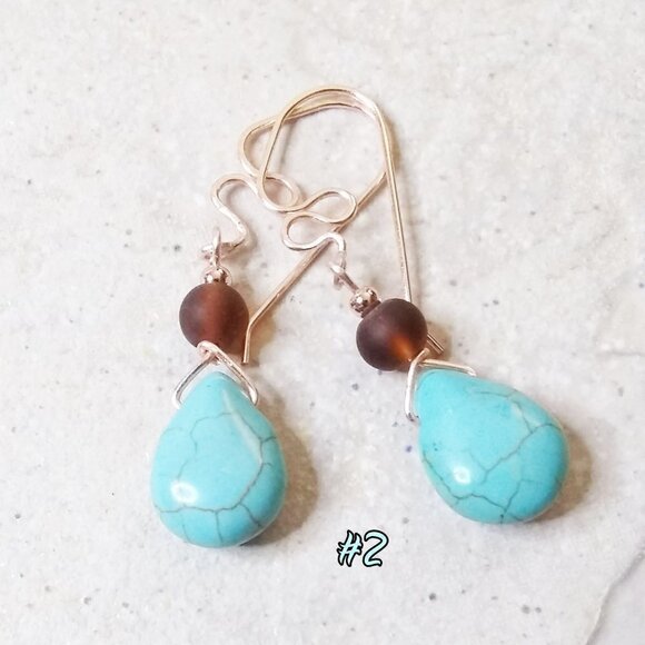 Bohemian Style Trends! Turquoise Howlite Teardrop Dangle Earrings! RoseGold Wire - Picture 6 of 9